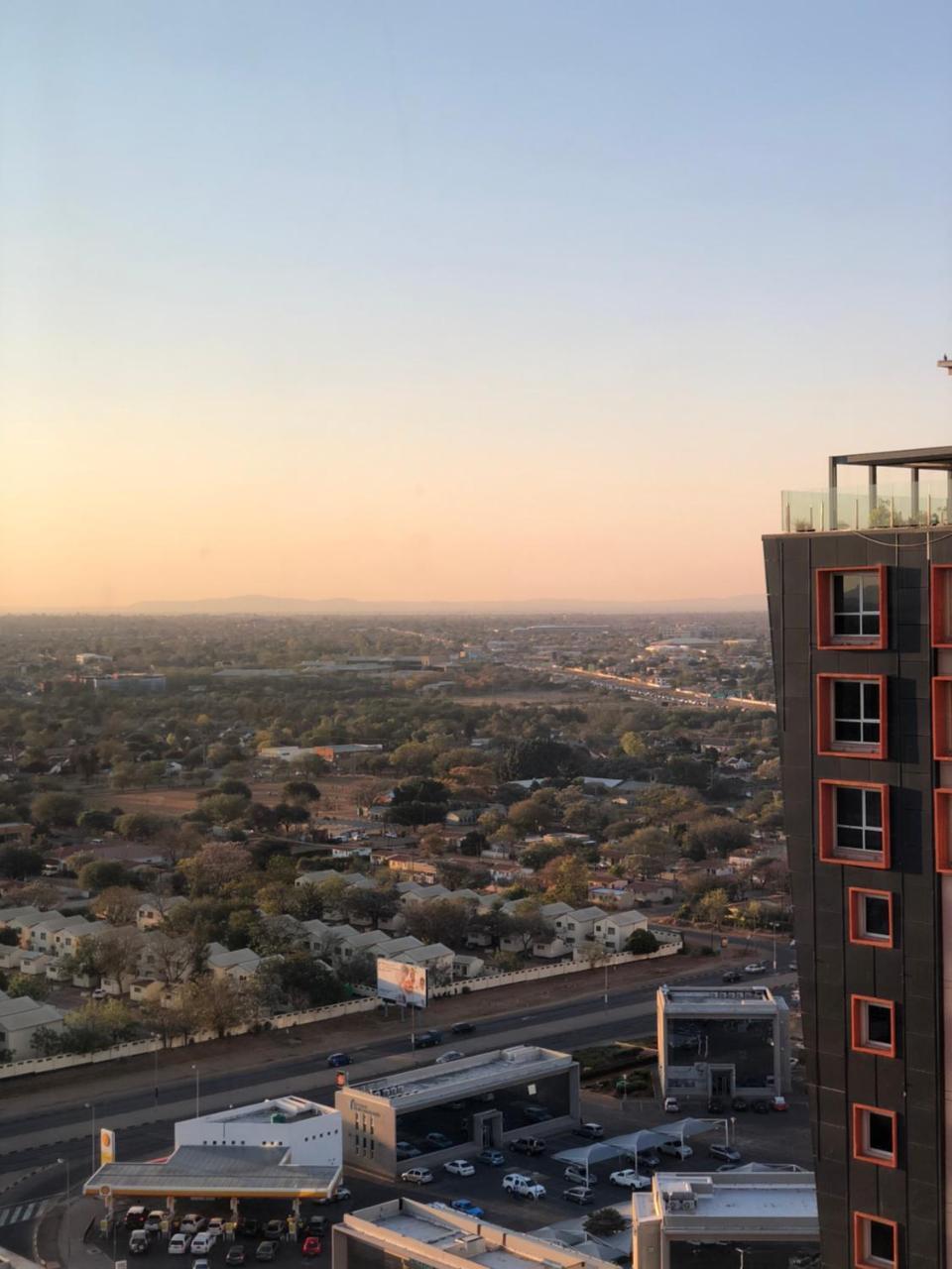 Urban Awe Apartment- iTowers 18th Floor Gaborone Kültér fotó